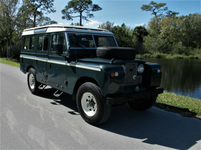 Land Rover Defender 1965 image number 28