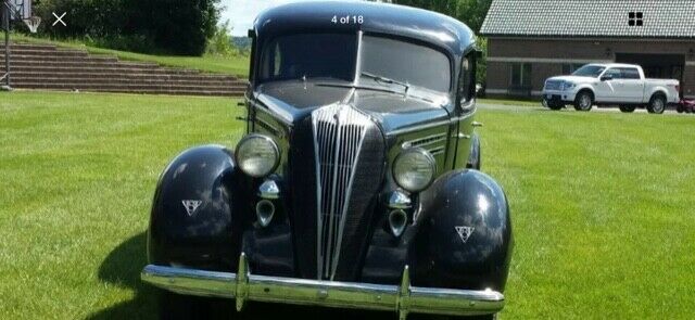 Hudson Custom Eight 1936 image number 1