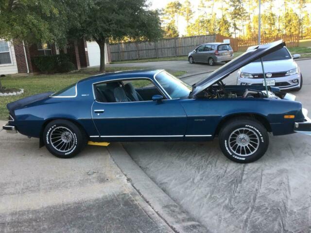 Chevrolet Camaro 1976 image number 23