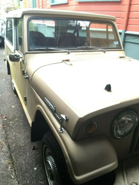 Jeep Commando 1967 image number 22