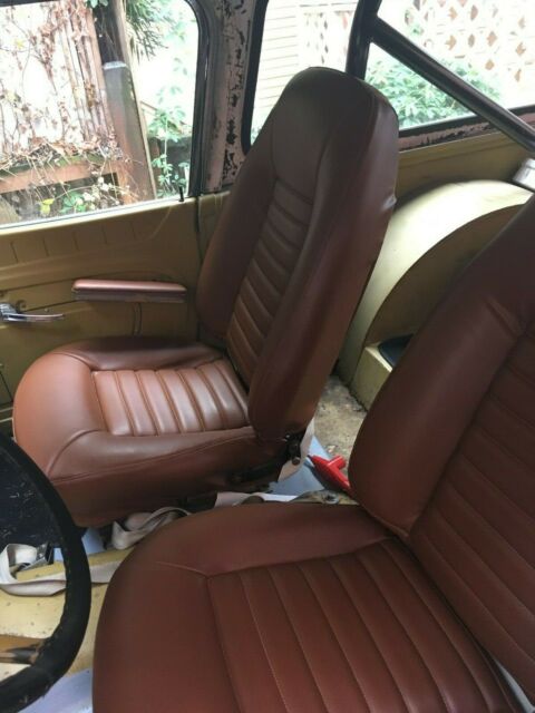 Jeep Commando 1967 image number 26