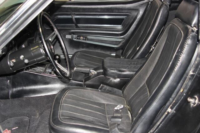 Chevrolet Corvette 1969 image number 14