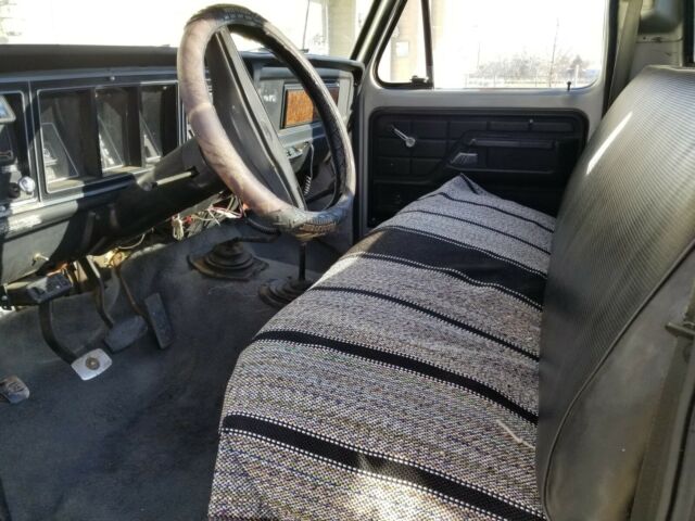 Ford F-350 1979 image number 23