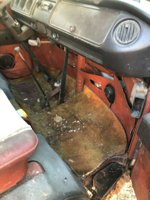Volkswagen Bus/Vanagon 1971 image number 16