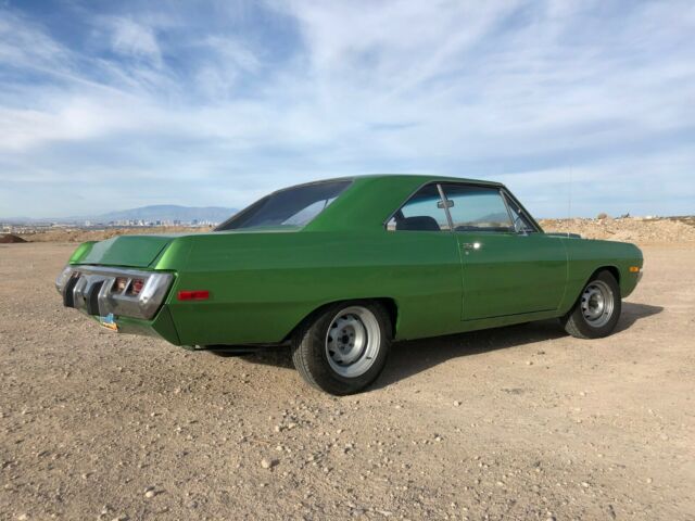 Plymouth Valiant 1972 image number 28