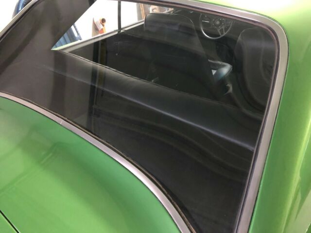 Plymouth Valiant 1972 image number 33