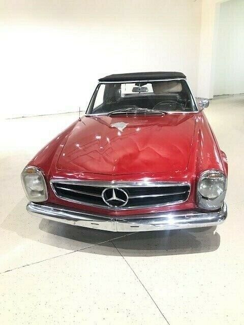 Mercedes-Benz 230SL 1965 image number 14