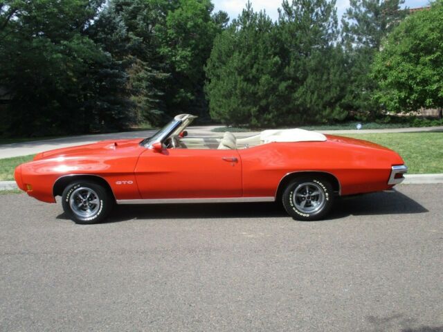 Pontiac GTO 1970 image number 11