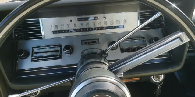 Lincoln Continental 1967 image number 21
