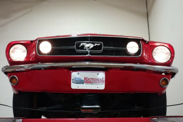 Ford Mustang 1965 image number 19
