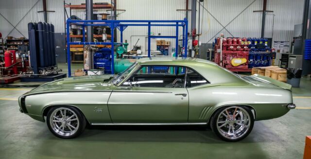 Chevrolet Camaro 1969 image number 19