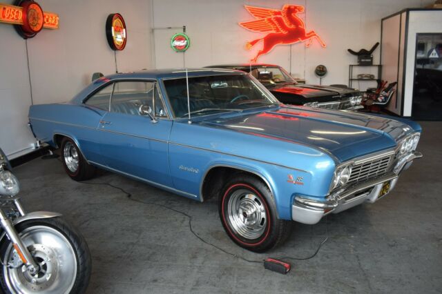 Chevrolet Impala 1966 image number 2