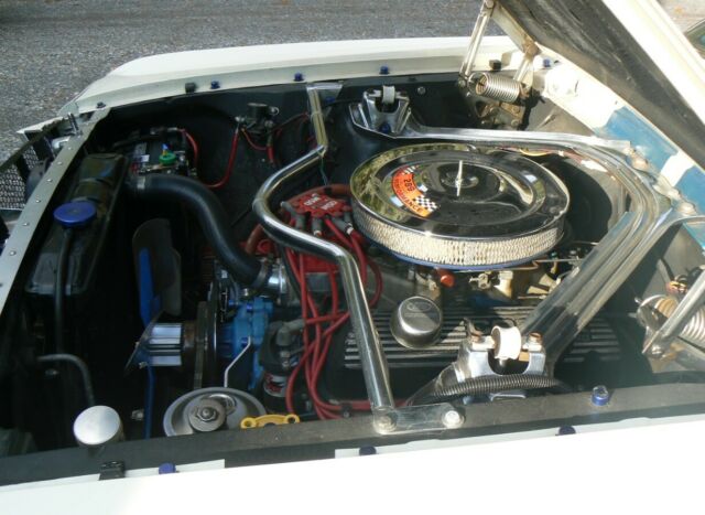 Ford Mustang 1965 image number 13