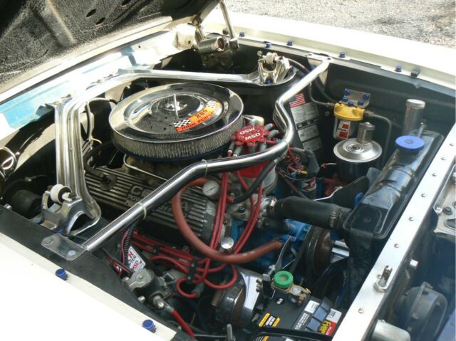 Ford Mustang 1965 image number 14