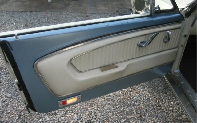 Ford Mustang 1965 image number 39