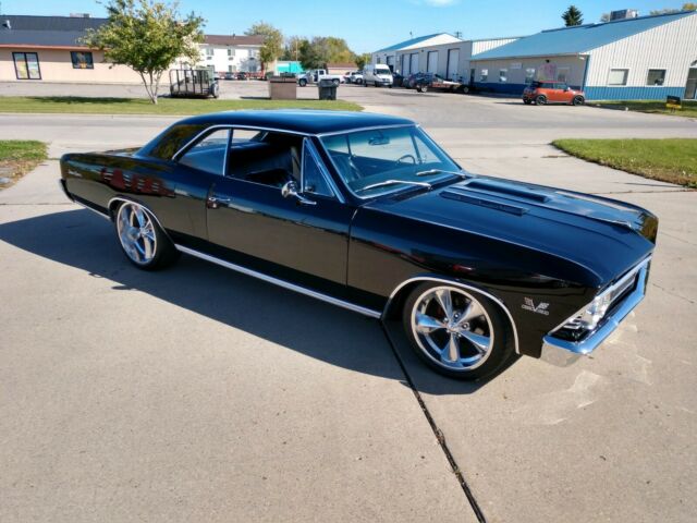 Chevrolet Chevelle 1966 image number 1