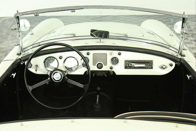 MG MGA 1961 image number 12