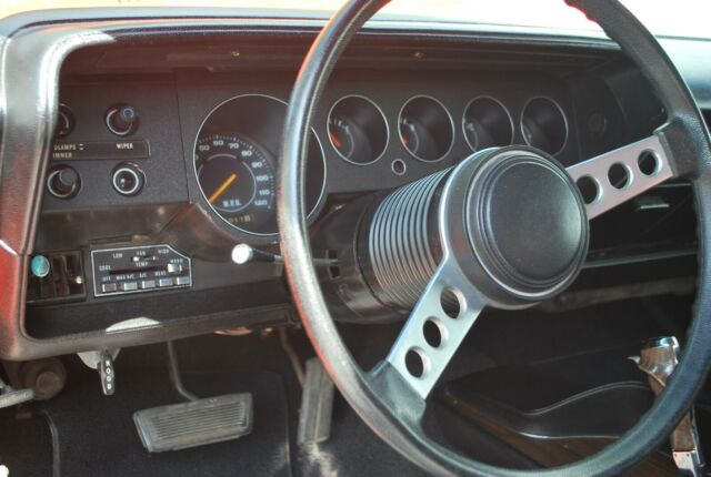 Plymouth Barracuda 1972 image number 13