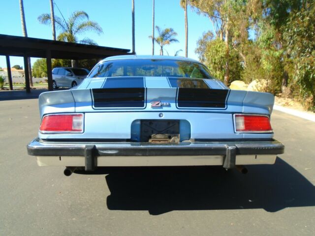 Chevrolet Camaro 1976 image number 7
