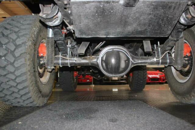 Ford Bronco 1974 image number 35