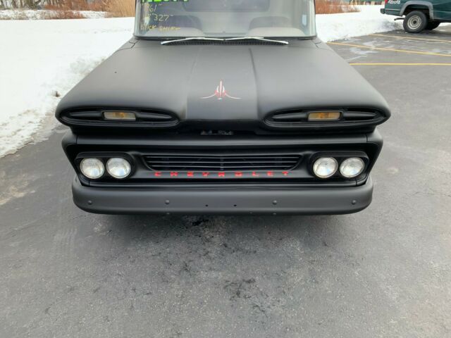 Chevrolet C-10 1961 image number 3