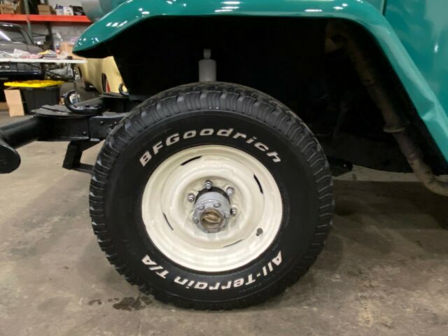 Toyota Land Cruiser 1969 image number 43