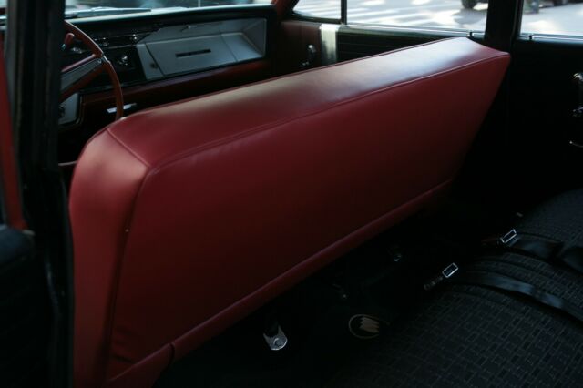Buick LeSabre 1963 image number 8
