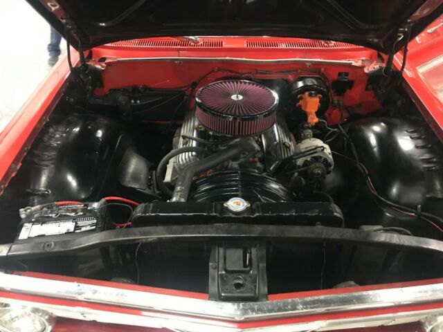 Chevrolet Impala 1961 image number 22