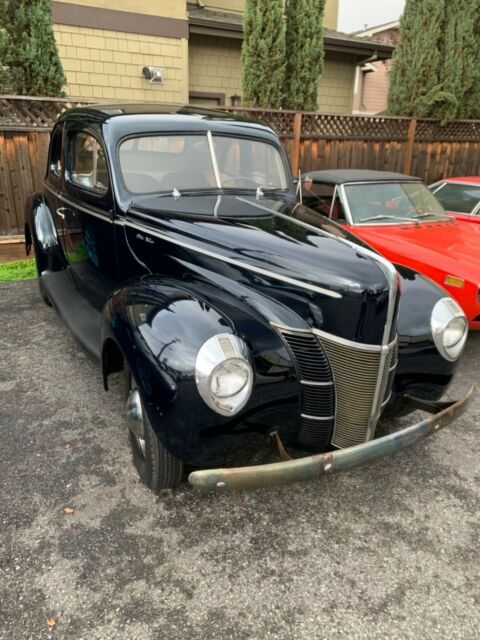 Ford Deluxe 1940 image number 16