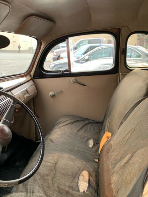 Ford Deluxe 1940 image number 5