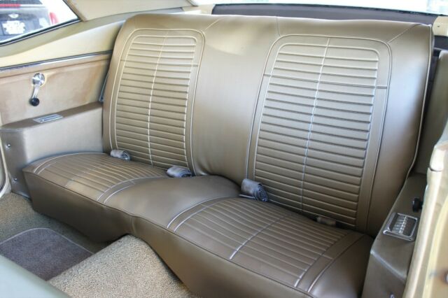 Pontiac Firebird 1967 image number 34