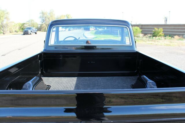 Chevrolet C-10 1972 image number 9
