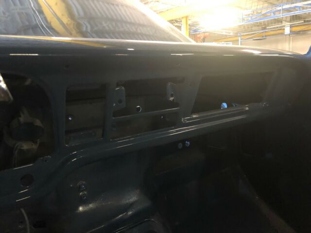 Ford F-250 1970 image number 12