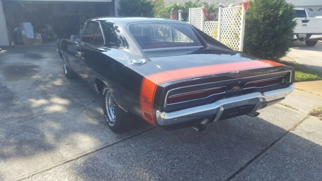 Dodge Charger 1969 image number 15