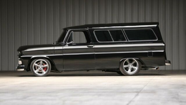 Chevrolet Suburban 1966 image number 15