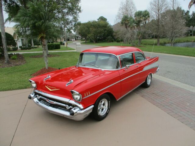 Chevrolet Bel Air/150/210 1957 image number 1
