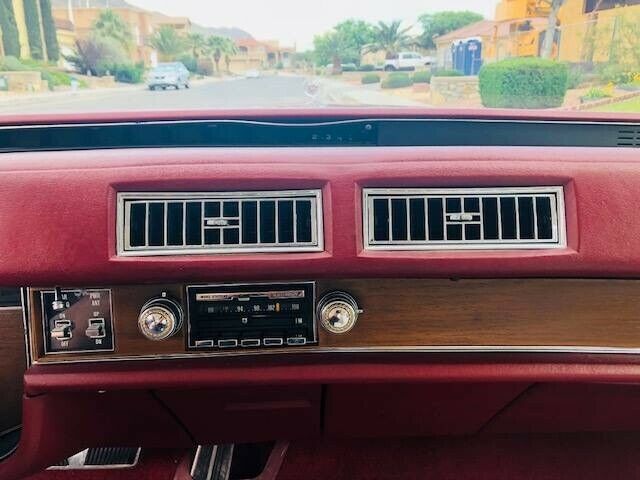 Cadillac Eldorado 1975 image number 12