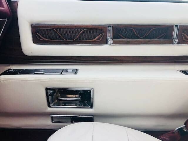 Cadillac Eldorado 1975 image number 39