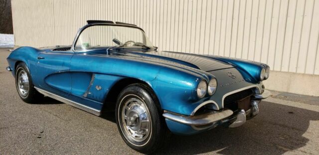 Chevrolet Corvette 1962 image number 14