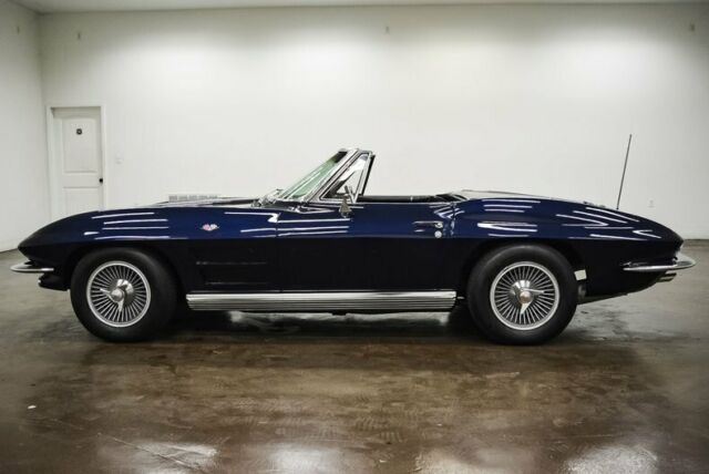 Chevrolet Corvette 1964 image number 26