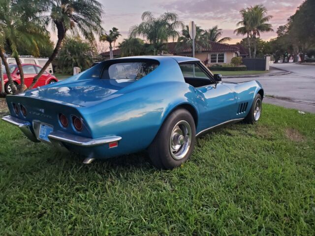 Chevrolet Corvette 1968 image number 37