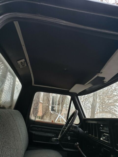 Ford F-350 1975 image number 5