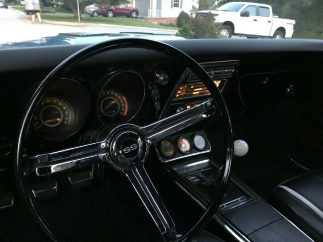 Chevrolet Camaro 1967 image number 22