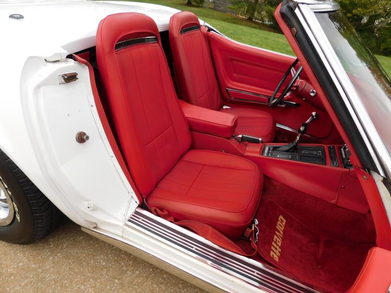 Chevrolet Corvette 1971 image number 22