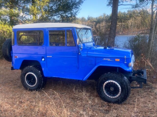 Toyota Land Cruiser 1972 image number 31