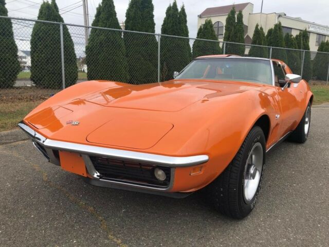 Chevrolet Corvette 1969 image number 2