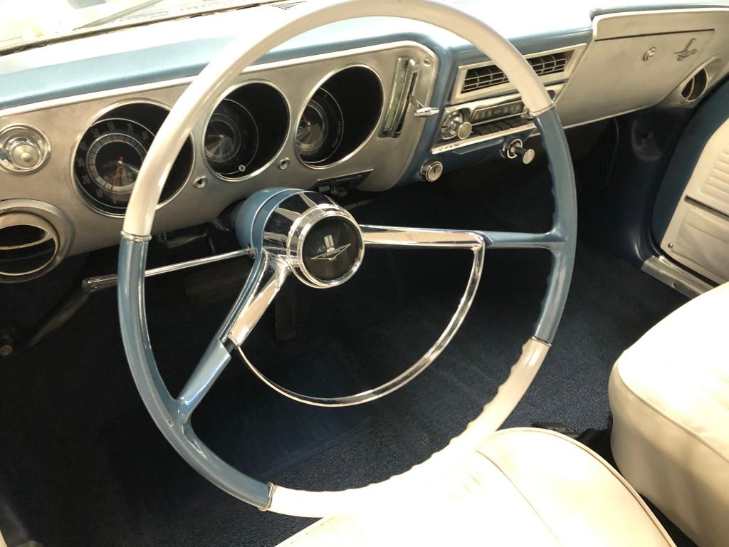 Chevrolet Corvair 1965 image number 19