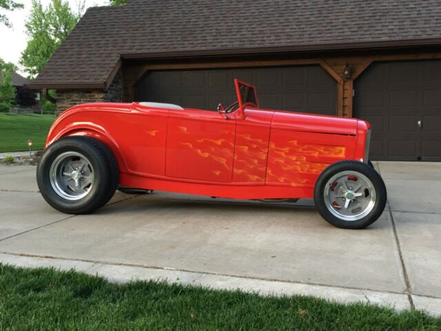 Ford Model B 1932 image number 1