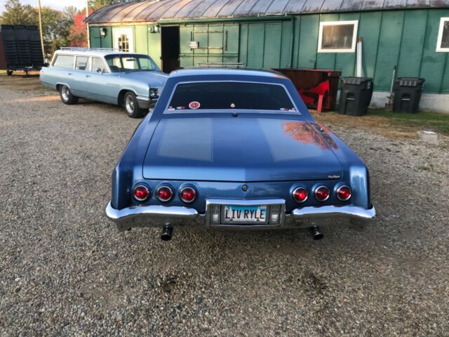 Buick Riviera 1964 image number 12