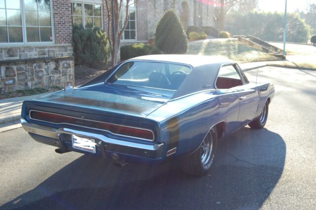 Dodge Charger 1970 image number 31